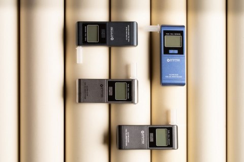 ORO-MED Alkomat elektrochemiczny ORO-X12 Pro niebieski ORO-MED Alkomat elektrochemiczny ORO-X12 Pro niebieski