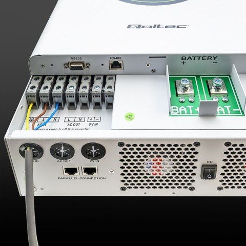 Qoltec Modularny Hybrydowy Inwerter solarny Off-Grid 6.2kVA | 6.2kW | 120A | MPPT | 12 jednostek | BMS | Sinus | opcja Wi-Fi | Power Qoltec Modularny Hybrydowy Inwerter solarny Off-Grid 6.2kVA | 6.2kW | 120A | MPPT | 12 jednostek | BMS | Sinus | opcja Wi-Fi | Power