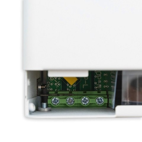 Qoltec Hybrydowy Inwerter solarny Off-Grid 1500W 100A | 12V | MPPT | Sinus | Opcja Wi-Fi | Power Factor 1.0 Qoltec Hybrydowy Inwerter solarny Off-Grid 1500W 100A | 12V | MPPT | Sinus | Opcja Wi-Fi | Power Factor 1.0