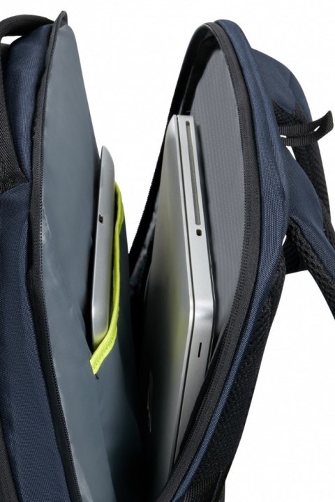 Samsonite Plecak na laptopa 15.6 cala Guardit 3.0 M granatowy Samsonite Plecak na laptopa 15.6 cala Guardit 3.0 M granatowy